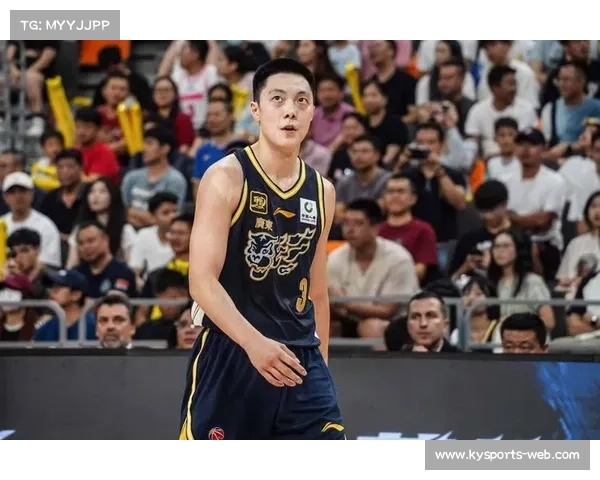 哈维9米超远三分绝杀广东上海男篮更衣室庆祝狂欢瞬间再现